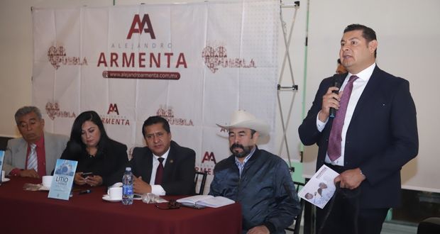 Armenta descarta unirse al PAN y refrenda lealtad a Morena para 2024