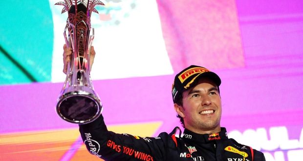 “Checo” Pérez, “El Rey de la Calle” en Formula 1