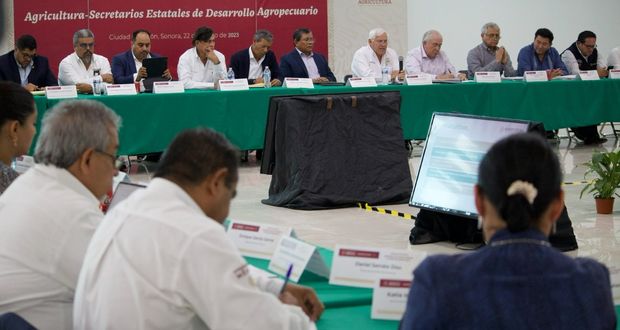 Agricultura y secretarios estatales abordan agenda para impulsar desarrollo
