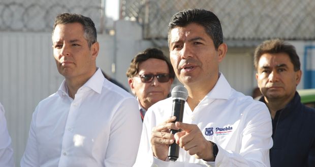Comuna aclarará a ASF sobrecostos de 2021 en luminarias y adornos: edil