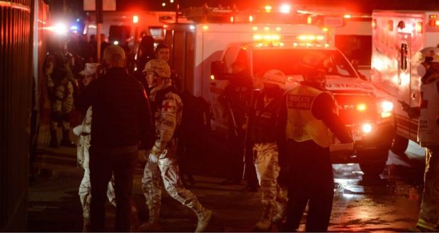Monreal lamenta muerte de 39 migrantes; urge a atender fenómeno.