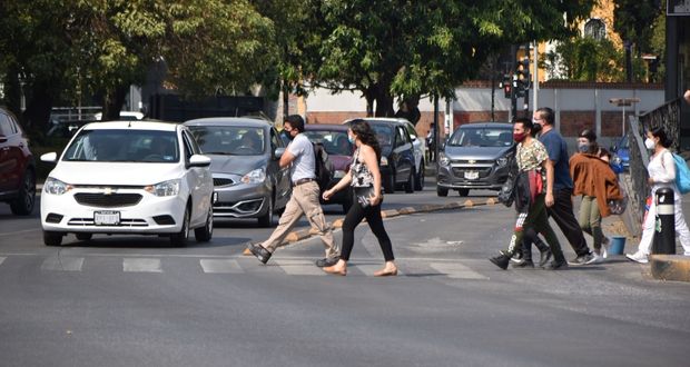 Obras en pasos peatonales de Puebla capital, en 3era semana de abril