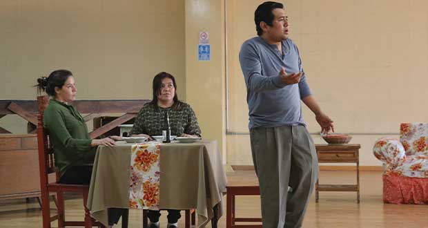 Con obra teatral, actores de Antorcha critican ideología de EU. 