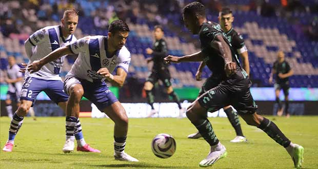 Puebla cae ante Santos 2-3 en un partido de volteretas