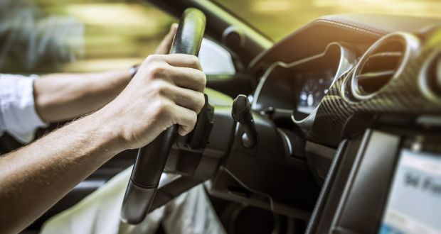 Sigue estas recomendaciones para evitar accidentes en carreteras