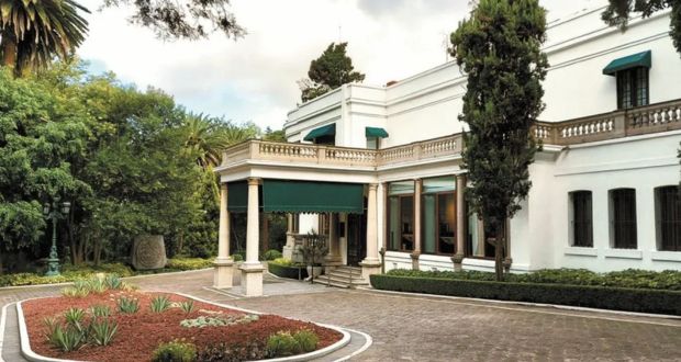 Arte y cultura de Puebla, con lugar en Los Pinos para exhibir riqueza
