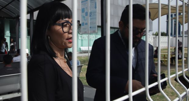 Exigen liberar a Dolores que lleva 4 años presa por matar en defensa propia