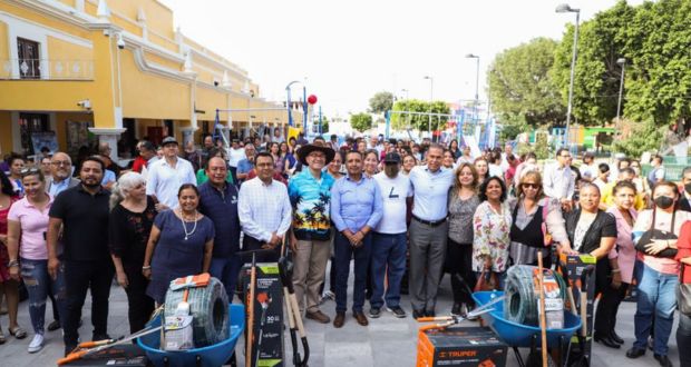 Comuna San Andrés Cholula da juegos infantiles a fraccionamientos