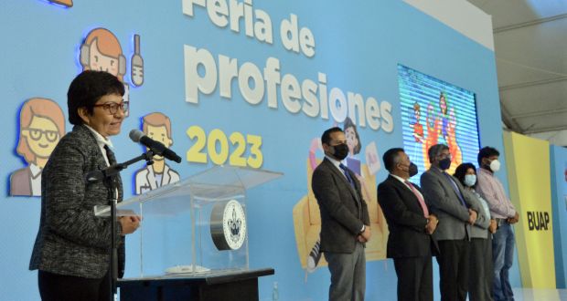 Inaugura la Rectora María Lilia Cedillo Ramírez Feria de Profesiones 2023