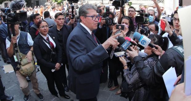 Segob escuchará a opositores sobre comisionados del INAI: Monreal