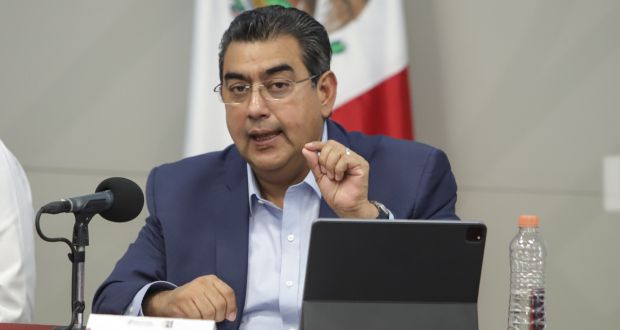 Puebla paga 2,700 mdp al SAT; procederán contra responsables del daño fiscal