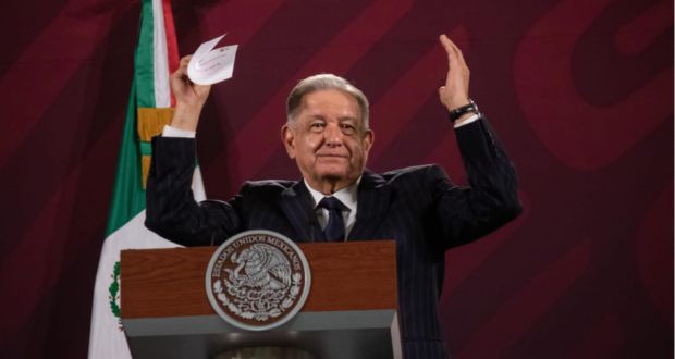 UIF y SAT deben intervenir en investigación de empresas factureras: AMLO