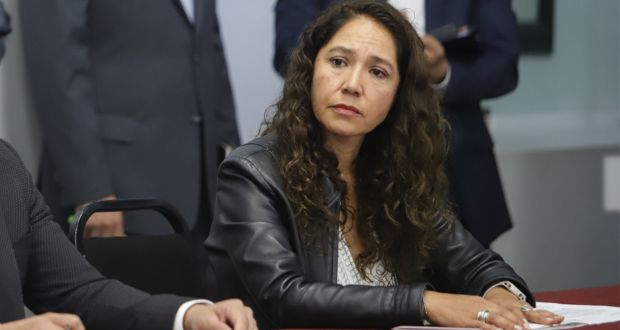 Teresa Castro se mantendrá en Fianzas; buscará recuperar inversión de 600 mdp. Foto: Esimagen