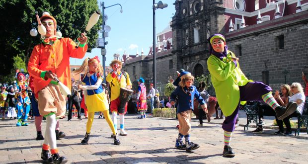 Comuna de Puebla no dará permisos a payasos para presentarse en el zócalo.