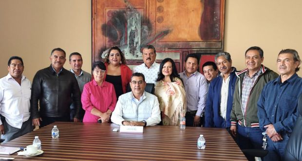 Céspedes se reúne con Socorro Quezada y líderes de izquierda para impulsar agenda