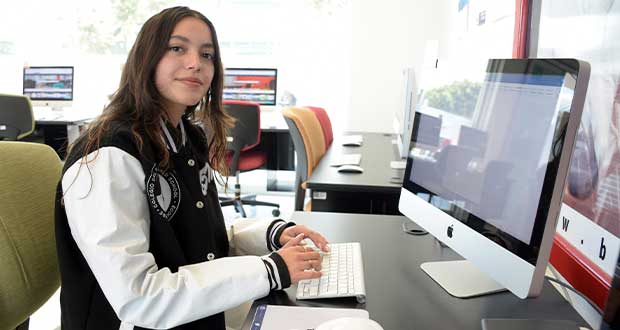 Alumna de BUAP va por refrendar primer lugar en foro internacional de filosofía  