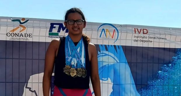 Antorcha respaldó mi carrera deportiva, destaca nadadora
