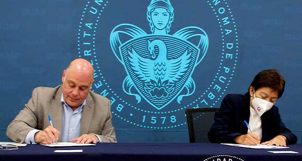 BUAP y Funsalud colaboran para formar personal y prevenir enfermedades 
