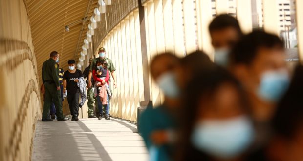 EU devuelve a 7 mil 363 migrantes mexicanos
