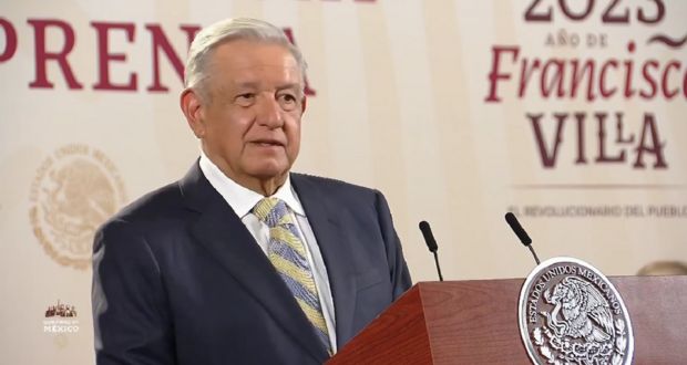 AMLO va por bajar a 65 años la edad para pensiones y combatir maltrato animal