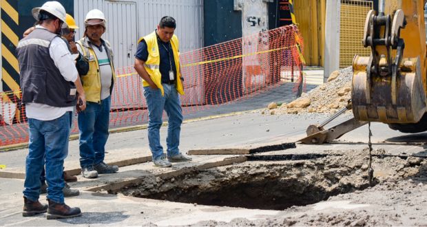 Comuna atiende 8 hundimientos en Puebla capital; 2, en Circunvalación y 25 Sur