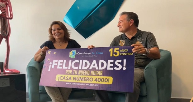Los esposos Martínez Gómez ganan el premio debido a que serán la casa 4 mil que la constructora entrega en lo que va de su historia