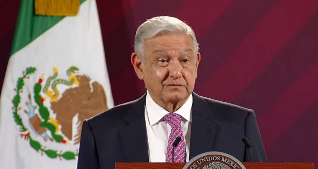 AMLO lamenta asesinato de Hipólito Mora; tenía protección