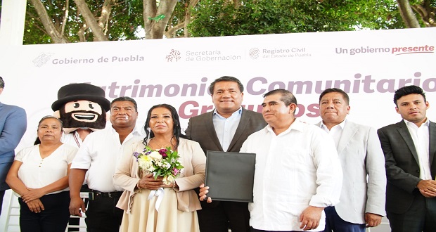 Habitantes de San Andrés Azumiatla participan en 44 bodas gratuitas