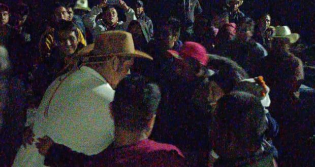 Liberan a Gonzalo Martínez, activista de Coyomeapan