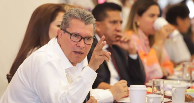 Monreal reitera apoyo a Armenta; seguirá en Morena