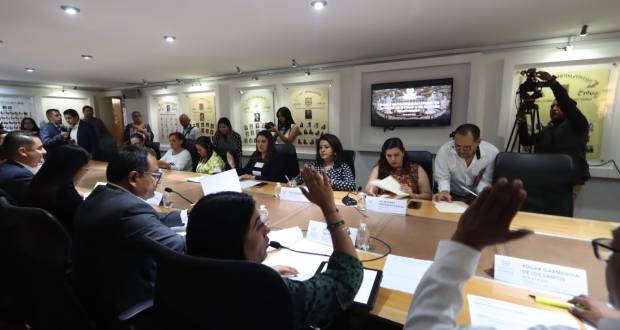 Aytos, obligados a crear instancias municipales de las mujeres: Congreso