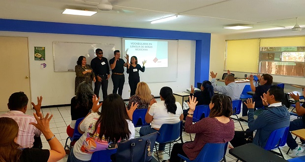 Indep capacita a personal del IMSS sobre atención de personas con discapacidad