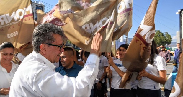 Monreal presenta su libro; para que “los mexicanos se reconcilien”