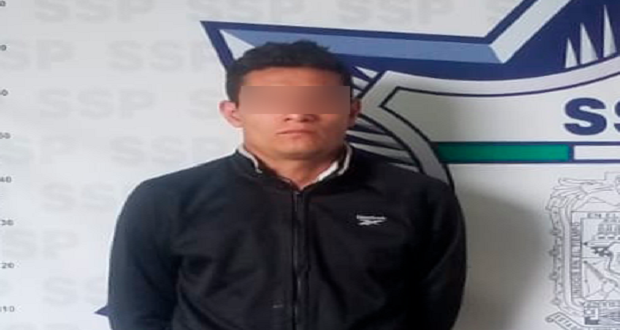 En Puebla, detienen a hombre por posesión de narcóticos