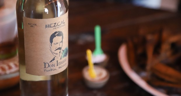 Gobierno invertirá 400 mdp para detonar producción mezcalera