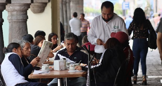 Restaurantes poblanos, con 40% de rotación laboral, reportan