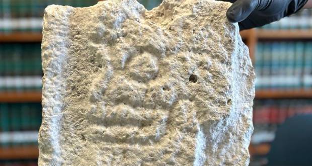 Alemania devuelve a México pieza arqueológica; de origen maya