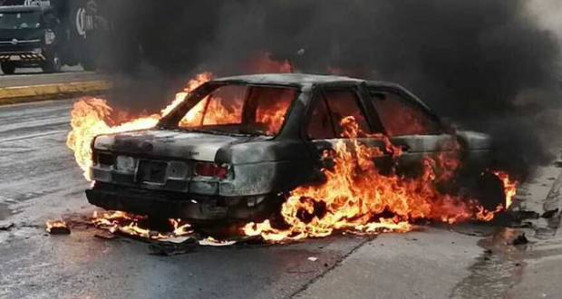 Asesinan a 5 conductores de transporte público en Guerrero, 2 calcinados.