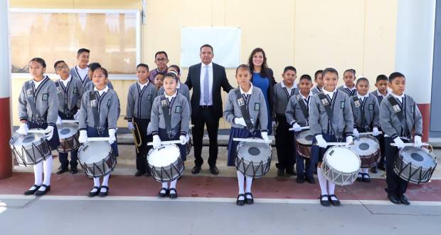 Edmundo Tlatehui entregará 14 mil kits escolares, para siguiente ciclo