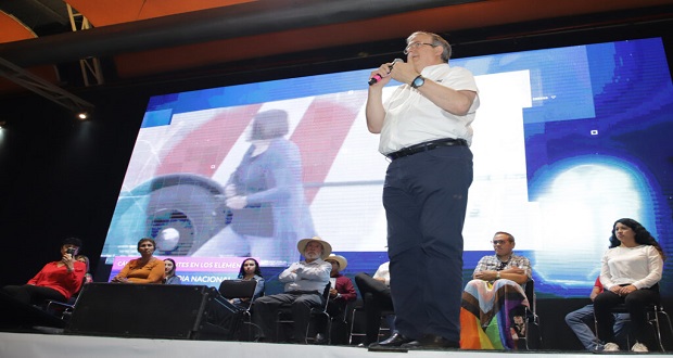 Sin morenistas de peso, Ebrard realiza mitin en Puebla con PVEM