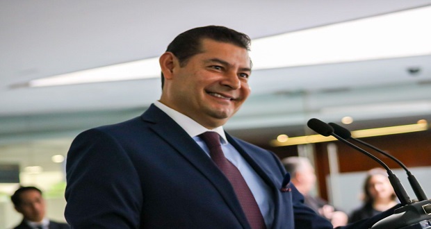Armenta, mejor posicionado para ir por gubernatura en Morena