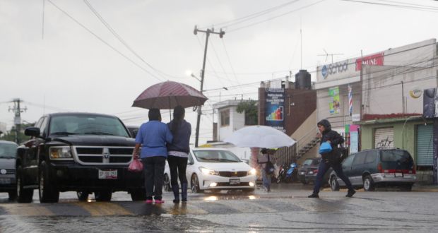 Lluvias en Puebla dejan afectaciones en 16 colonias este fin de semana.