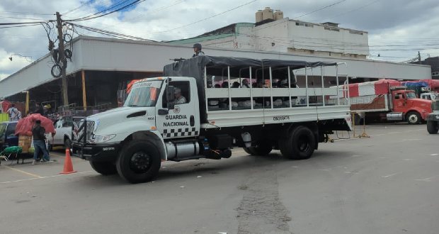 Operativo de la Guardia Nacional en la Central de Abasto.