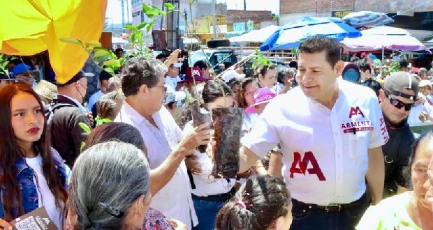 En Atlixco, Armenta en contacto con más de 5 mil poblanos