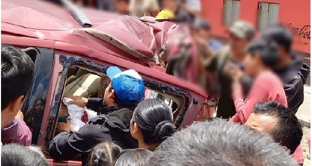 Extranjeros, heridos en accidente automovilístico en Chiapas