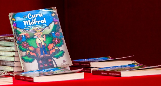 Ibero Puebla presenta libro en homenaje al sacerdote Gustavo Zarate