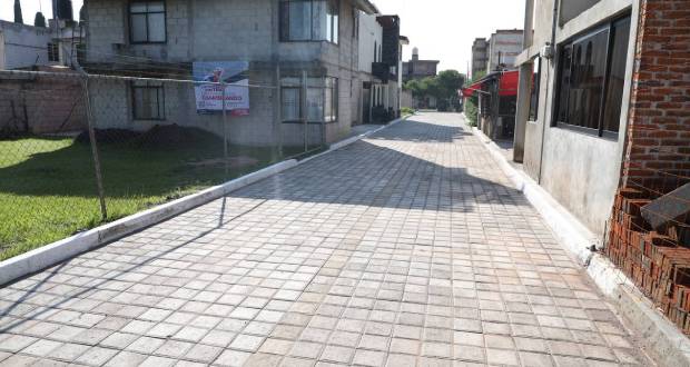 Ayuntamiento de Puebla inaugura calles en San Baltazar Tetela