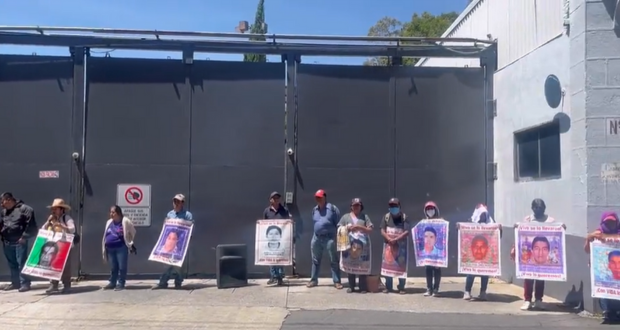 Lo que necesitamos es información completa: Rosales ante caso Ayotzinapa
