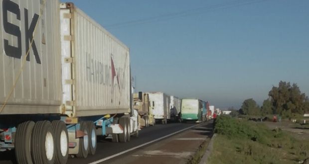 Accidente en la autopista Puebla-Orizaba deja tráfico de 7km