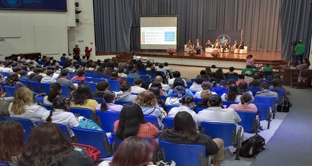 Presenta BUAP el foro “Fortalecimiento de la Partería en México”